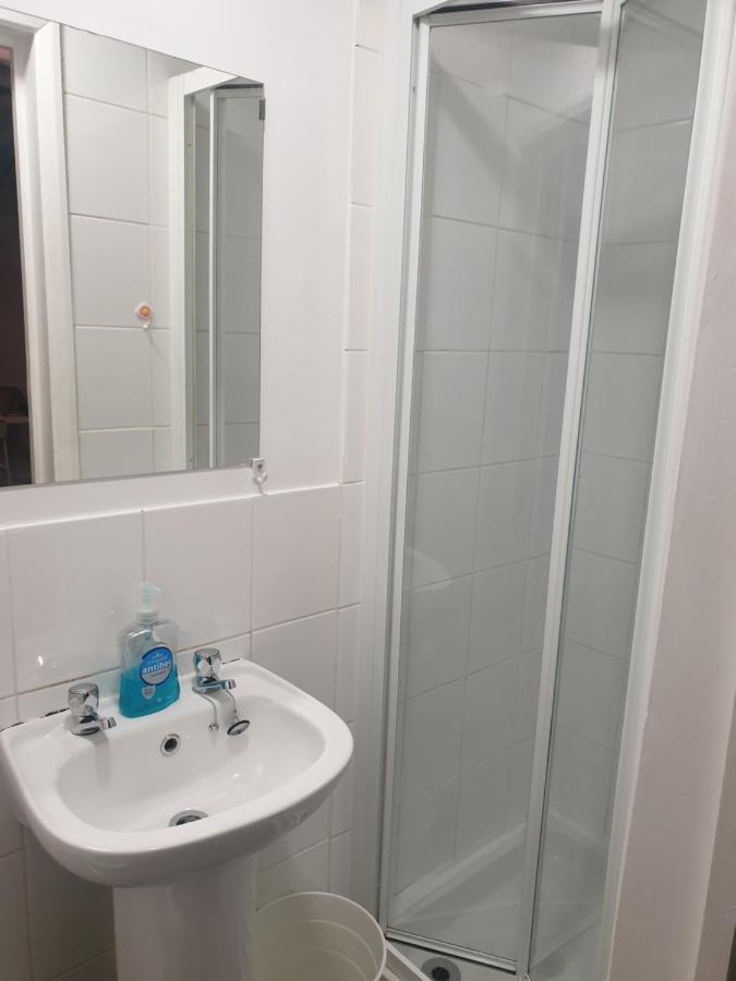 Coventry Studio Apartment Экстерьер фото